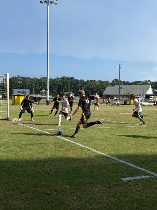 Redskins 8 Goal First Half Shuts Down the Eagles